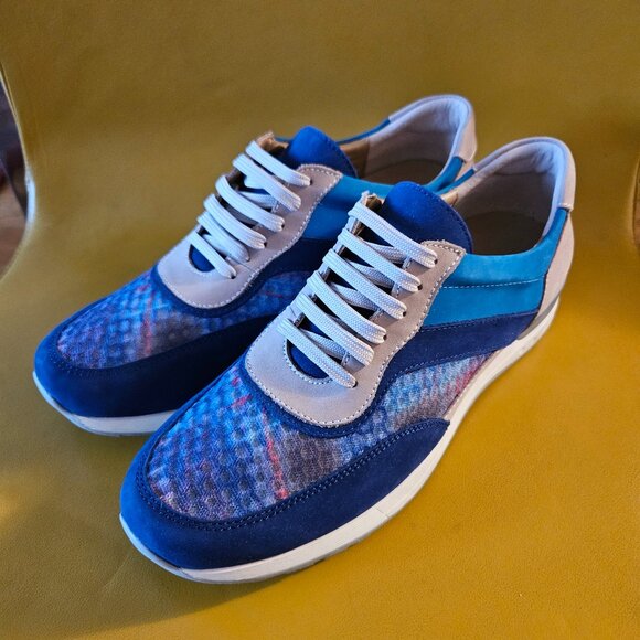 Vaneli Sport Women's sneakers (Size 11) - Picture 1 of 12